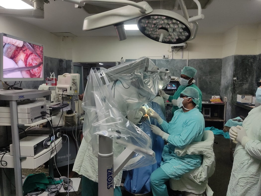 Sawai Man Singh Hospital Makes History: Pioneering 3D 4K Exoscope ...